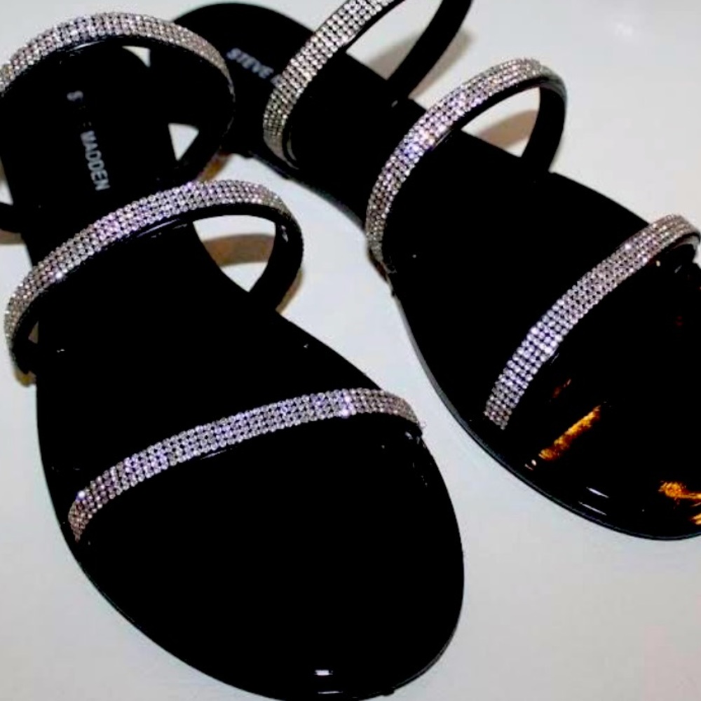 NWT Steve Madden Triple Band Rhinestone Bling Sandals